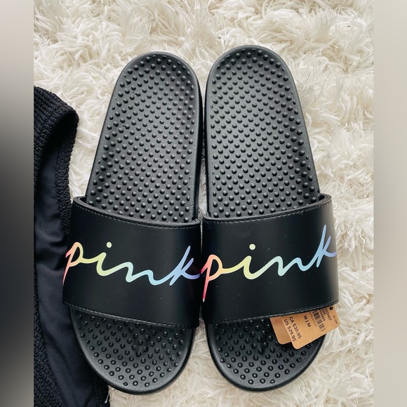 Pink slides & swimsuit - Picture 4 of 5